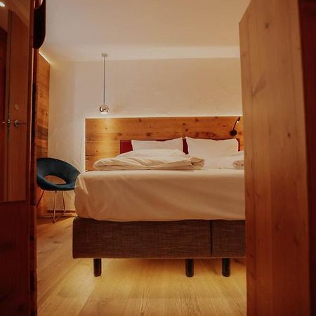 Altstadtmittehotel Sonne Dinkelsbuehl Ngoại thất bức ảnh