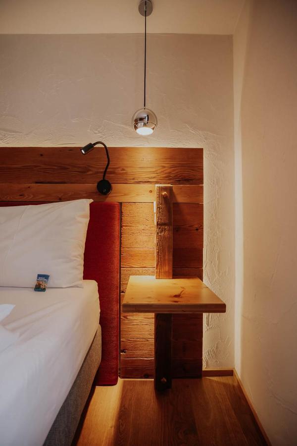Altstadtmittehotel Sonne Dinkelsbuehl Ngoại thất bức ảnh