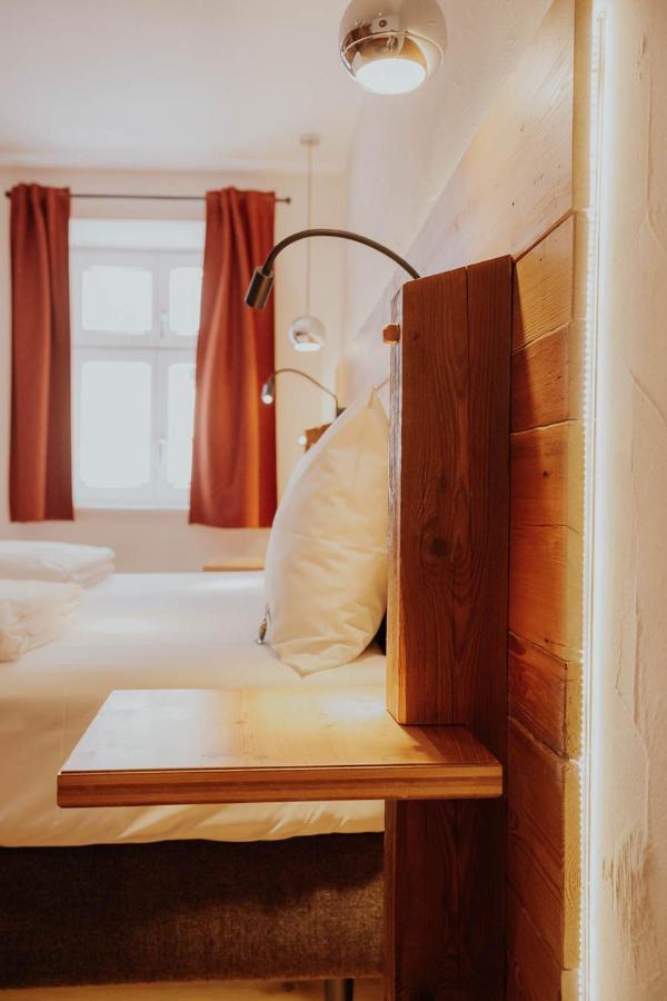 Altstadtmittehotel Sonne Dinkelsbuehl Ngoại thất bức ảnh