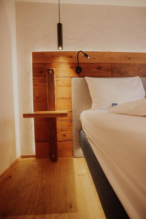 Altstadtmittehotel Sonne Dinkelsbuehl Ngoại thất bức ảnh