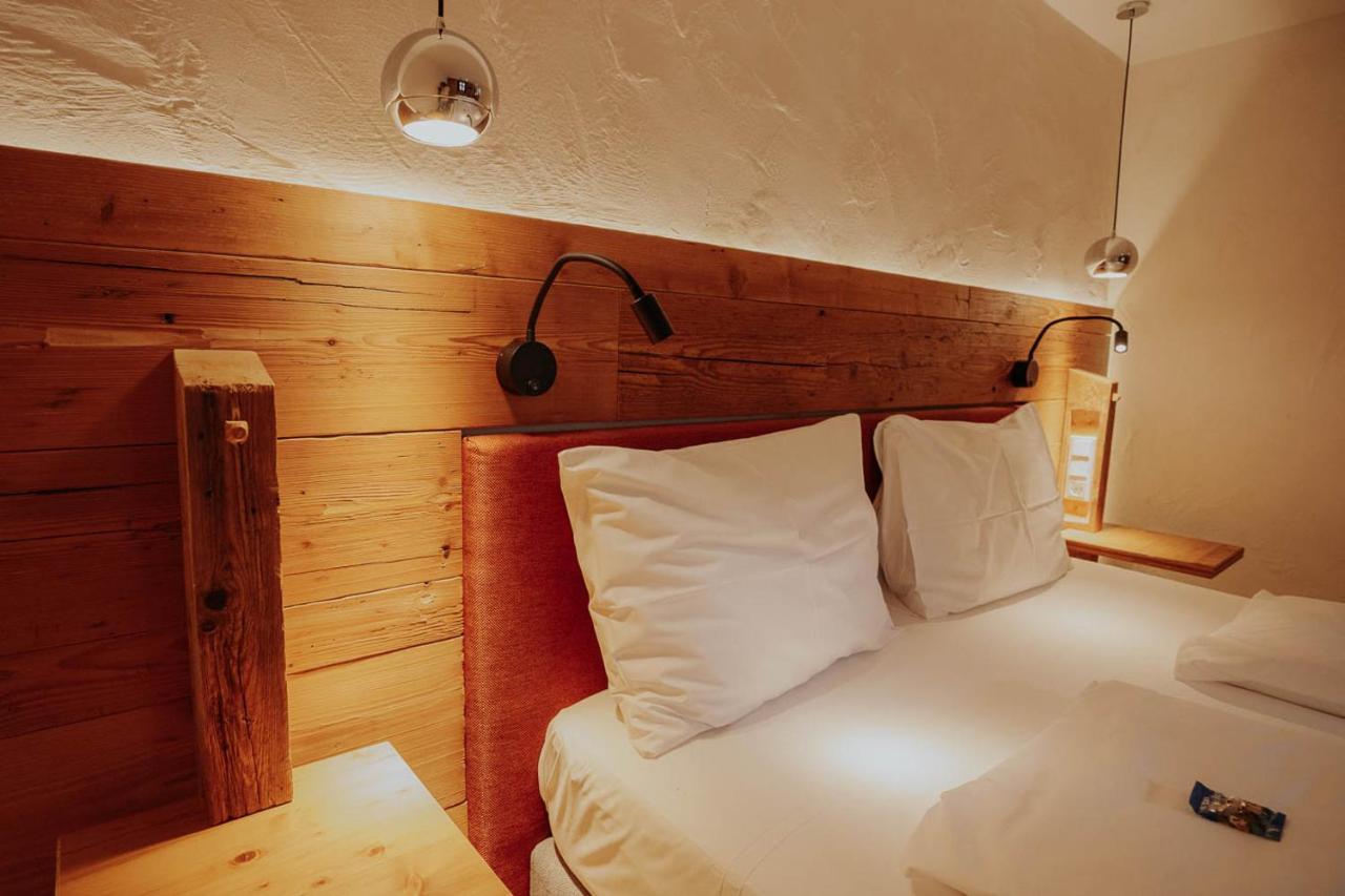 Altstadtmittehotel Sonne Dinkelsbuehl Ngoại thất bức ảnh